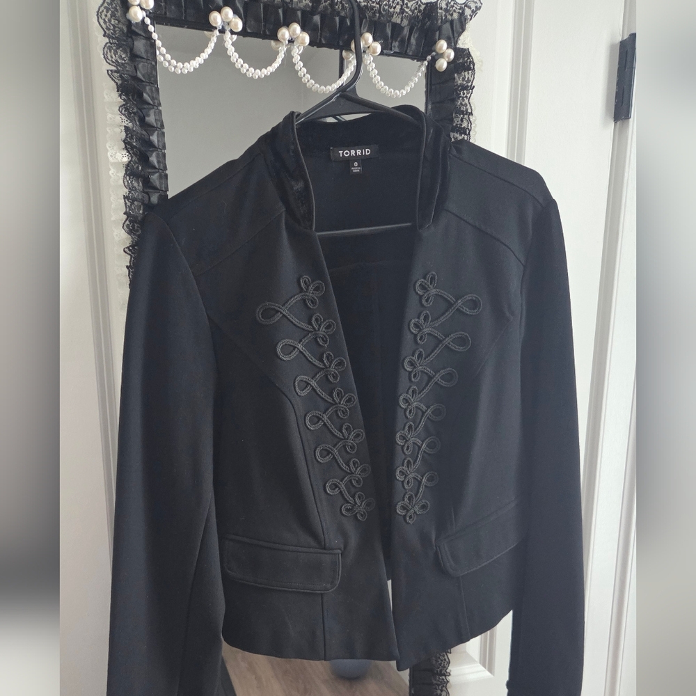 Torrid Elegant Black Blazer with Embroidered Detail